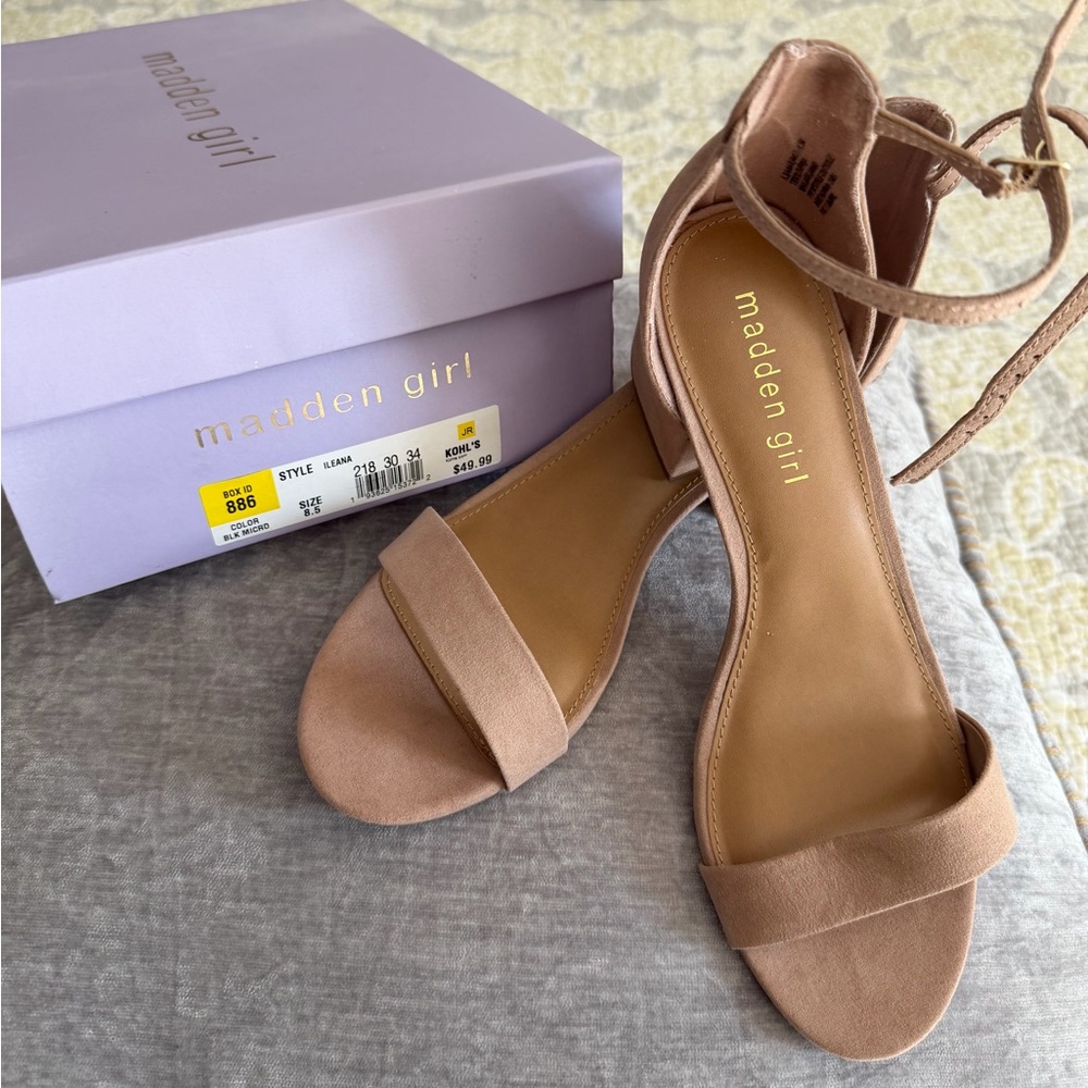 madden girl Ileana Women's Dress Sandal